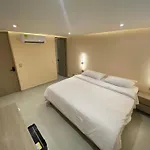 Dunia Suite - Habitacion # 8